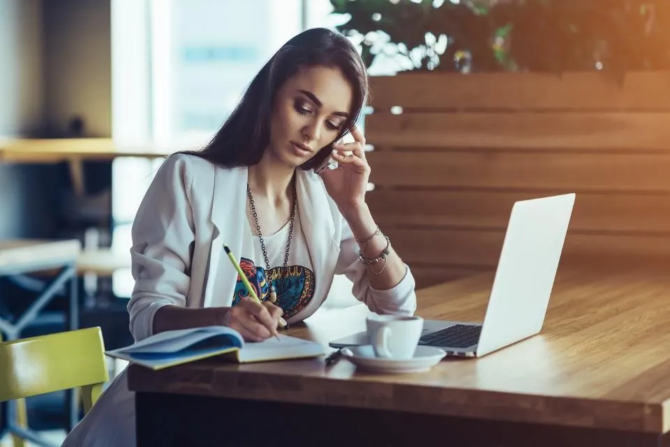  SEO-специалист 